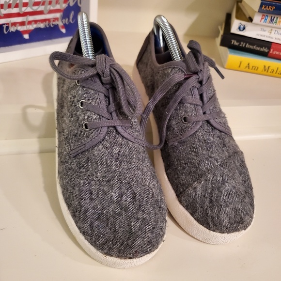 Toms Other - TOMS Youth 5.5 | GUC | With or Without Laces